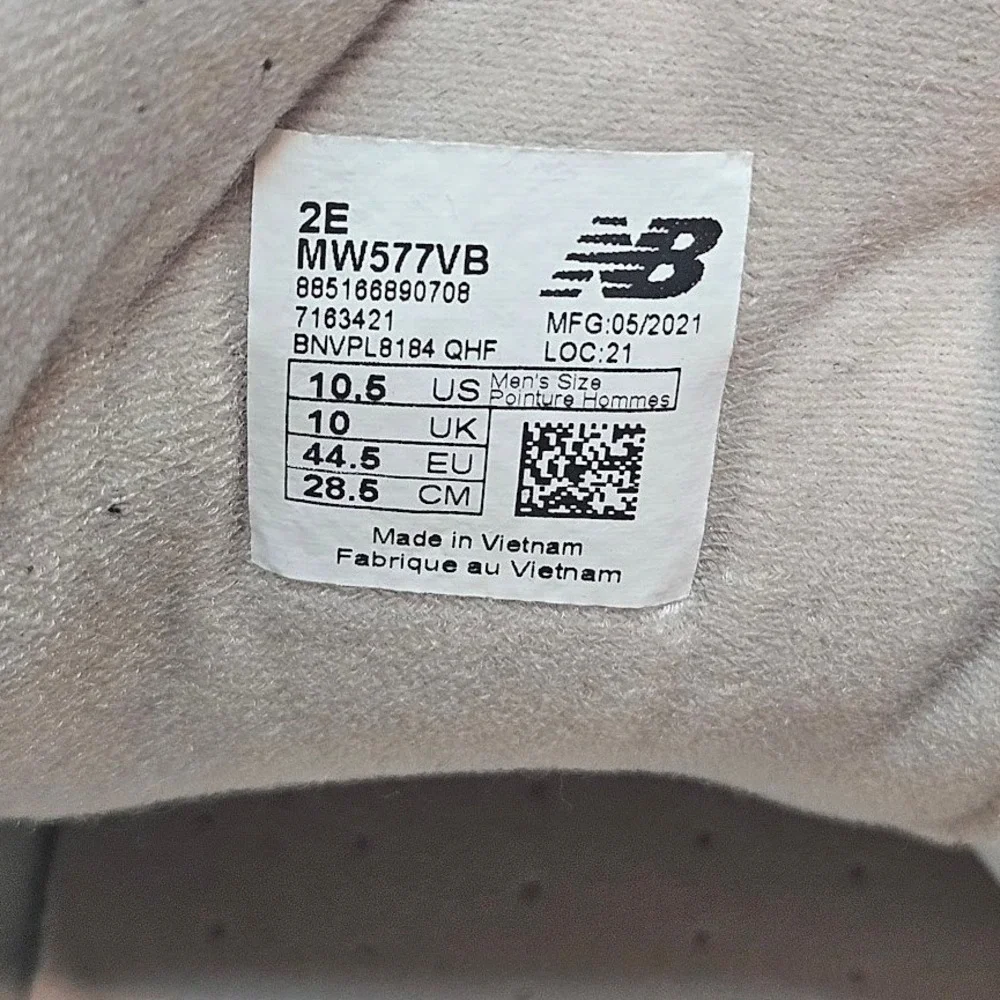 New Balance 577 Mens Walking Shoes Bone Leather Hook Loop MW577VB 10.5 2E Wide